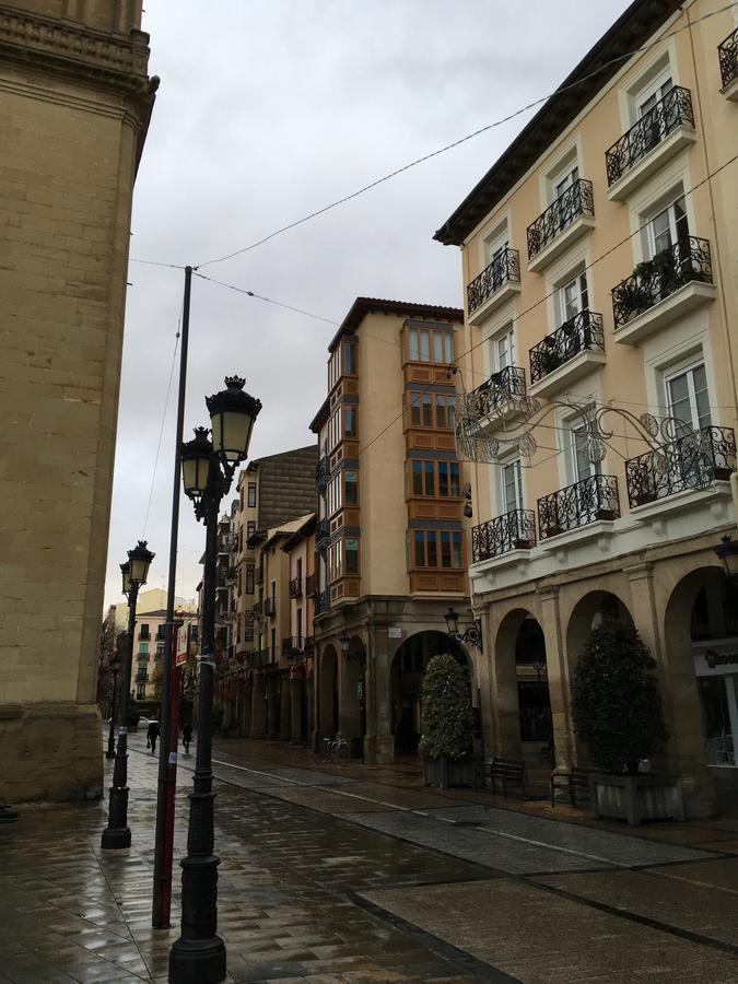 Pension La Redonda Logroño Buitenkant foto